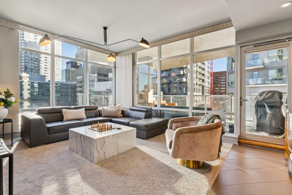 Photo of 530 12 Avenue SW #904, Calgary, AB T2R 0B1 (MLS # A2280747)