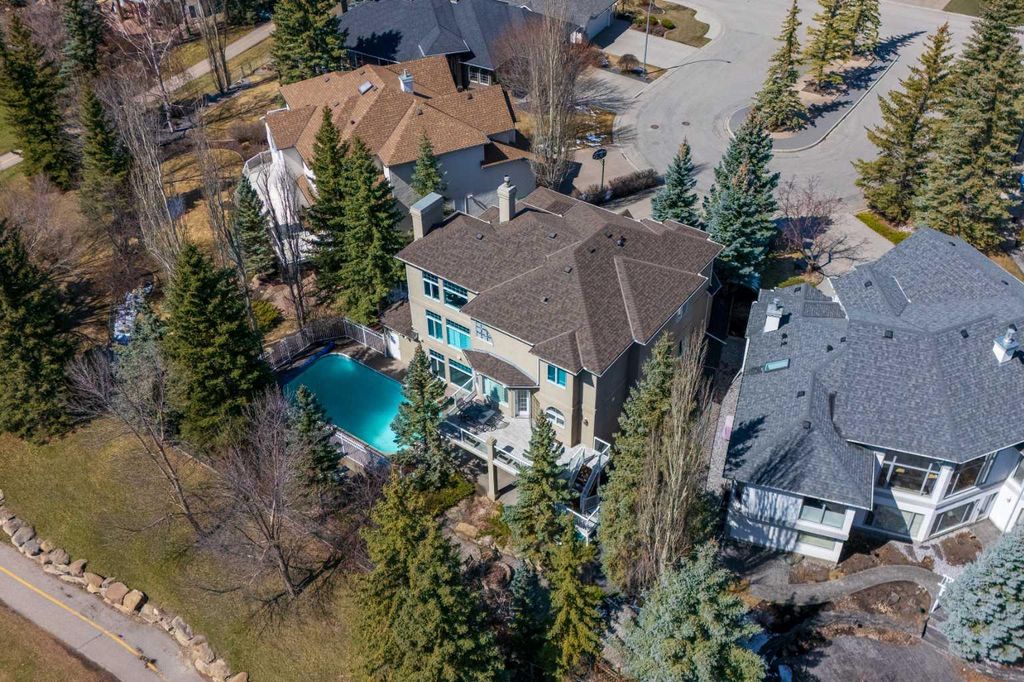 Photo of 216 Evergreen Heath SW, Calgary, AB T2Y 3B6 (MLS # A2301215)