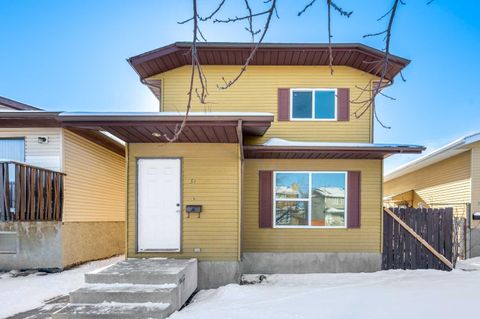 Photo of 51 Whitworth Way NE, Calgary, AB T1Y 6B1 (MLS # A2288515)