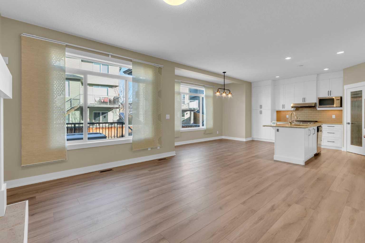 179 Panatella Cape NW