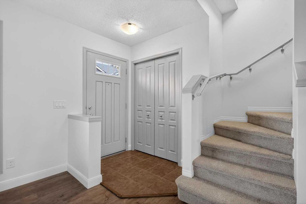 Photo of 128 Auburn Bay Common SE, Calgary, AB T3M 0M5 (MLS # A2316334)