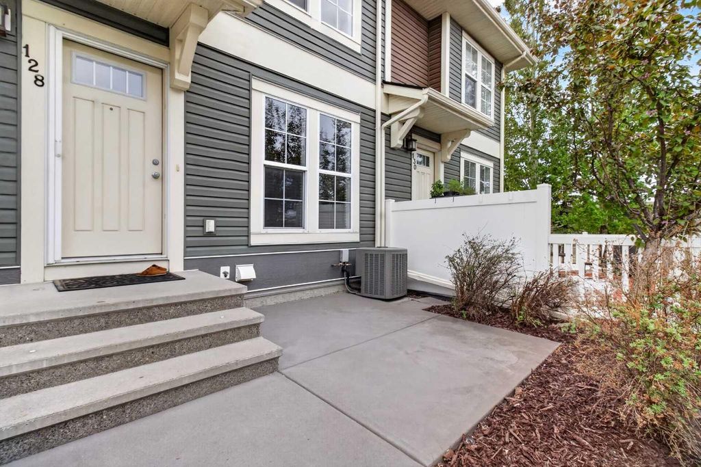 Photo of 128 Auburn Bay Common SE, Calgary, AB T3M 0M5 (MLS # A2316334)