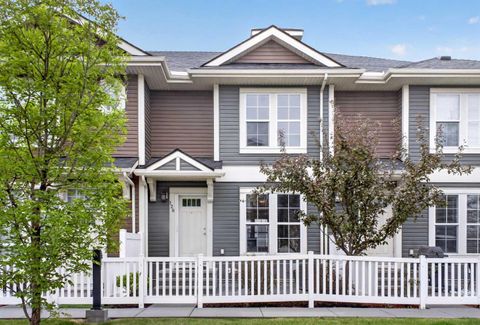 Photo of 128 Auburn Bay Common SE, Calgary, AB T3M 0M5 (MLS # A2316334)