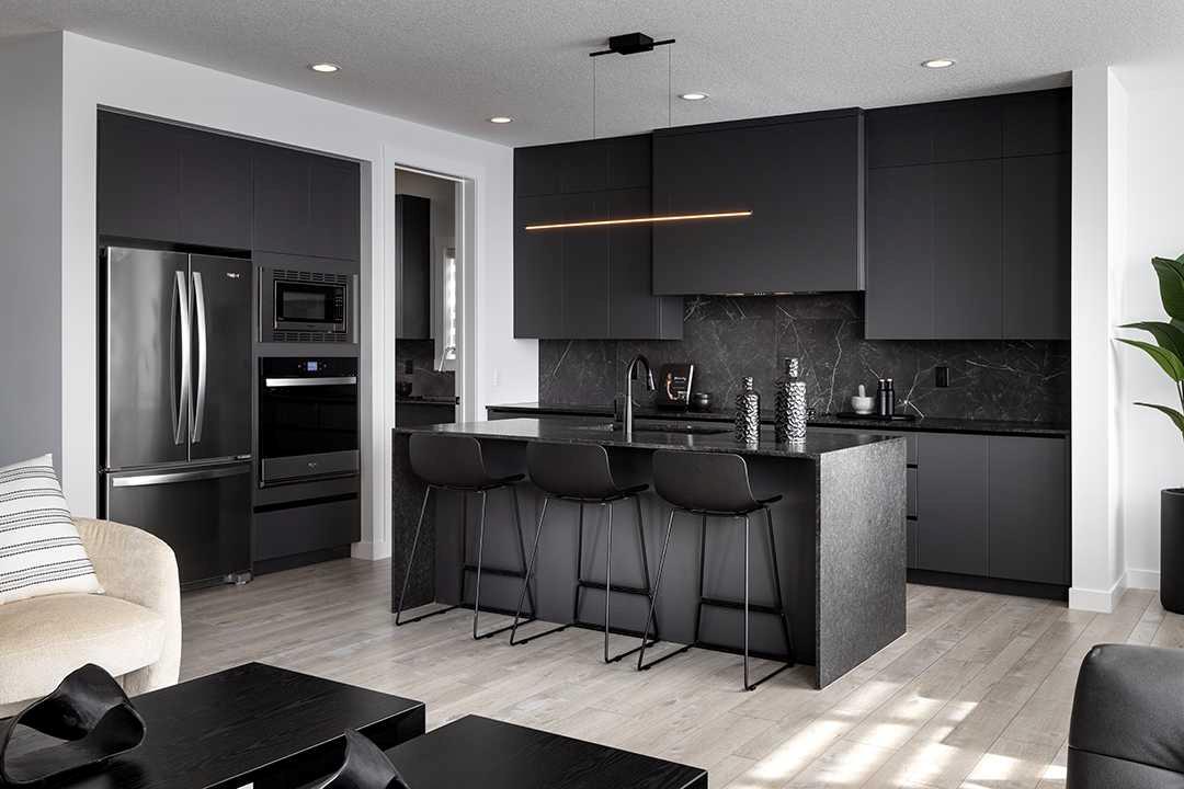 259 Corner Glen Gardens NE