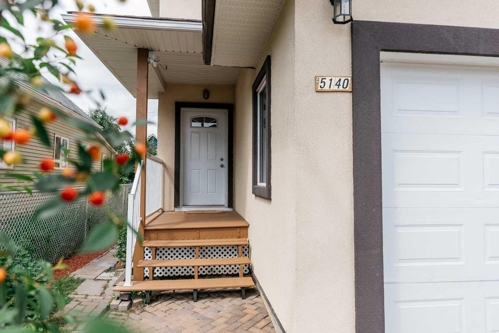 Photo of 5140 51 Street, Lacombe, AB T4L 1H9 (MLS # A2328580)