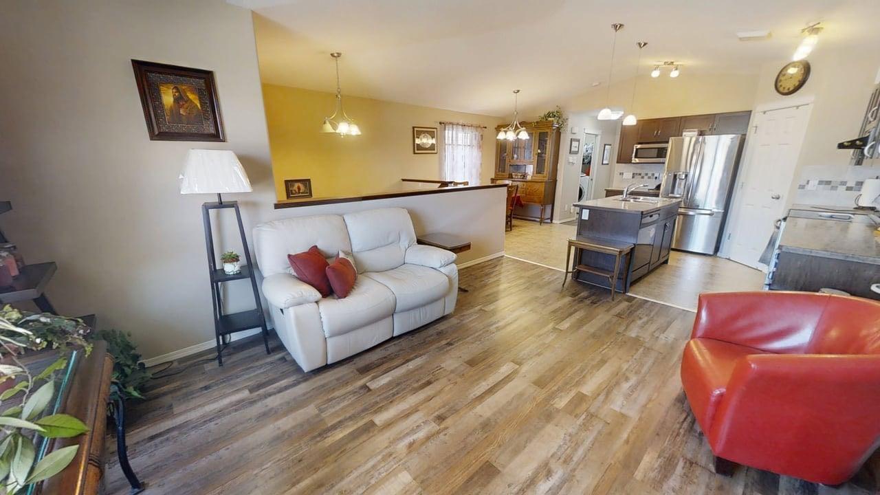 766 Mt Sundance Lane W