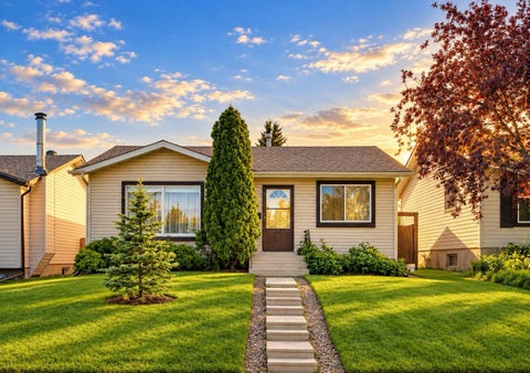 Photo of 127 Falshire Way NE, Calgary, AB T3J 2C7 (MLS # A2343416)