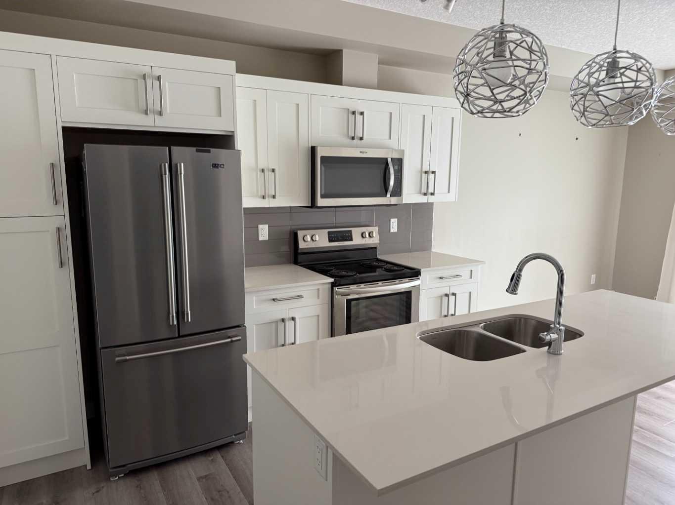 100 Auburn  Meadows Common SE 203