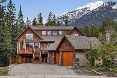 214 Eagle Point Canmore AB T1W 3E6