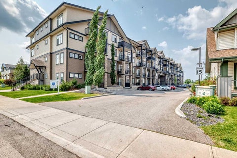 Photo of 117 Copperpond Common SE #101, Calgary, AB T2Z 5E2 (MLS # A2327068)