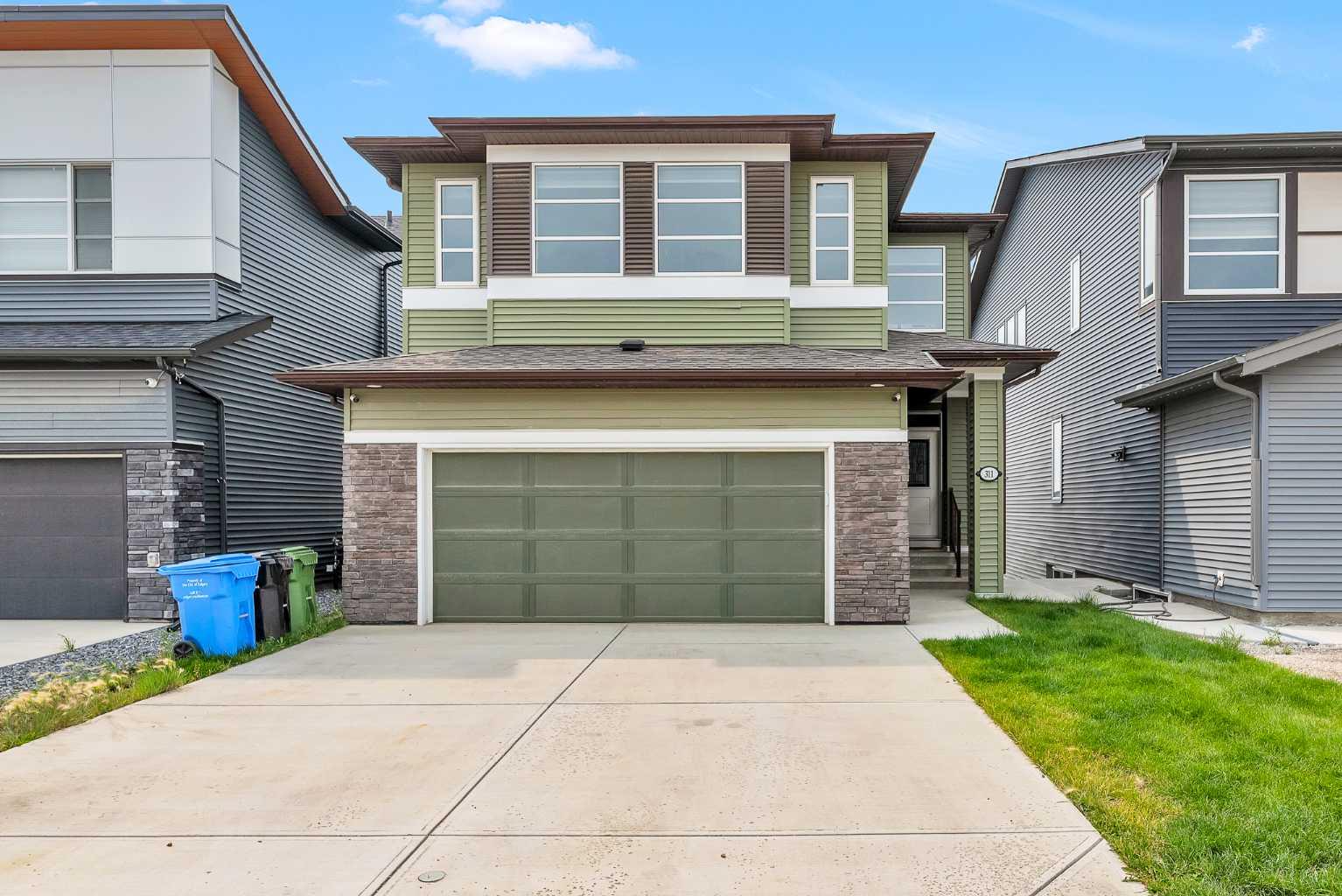 311 Lucas Way NW