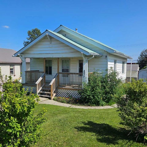 Photo of 4827 5 Avenue, Edson, AB T7E 1N8 (MLS # A2297443)
