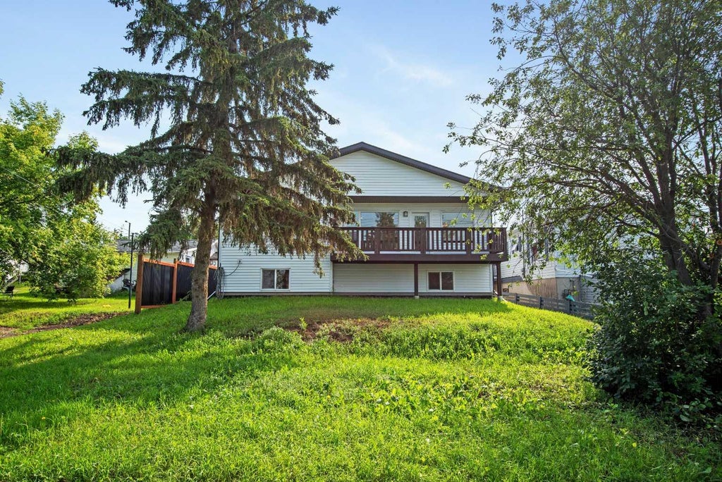 Photo of 209 First Avenue S, Torrington, AB T0M 2B0 (MLS # A2328604)