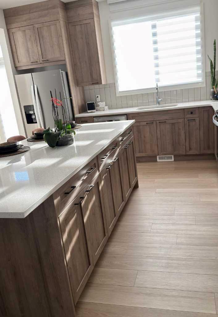 83 Legacy Passage SE