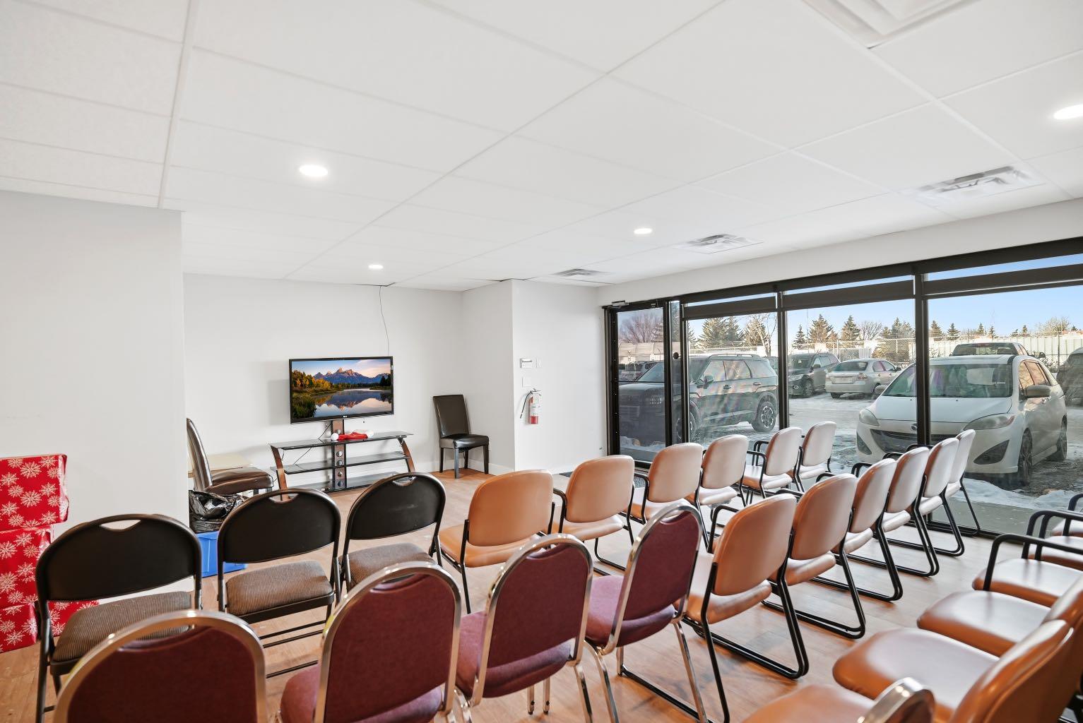 4101 19 Street NE 4 and 5