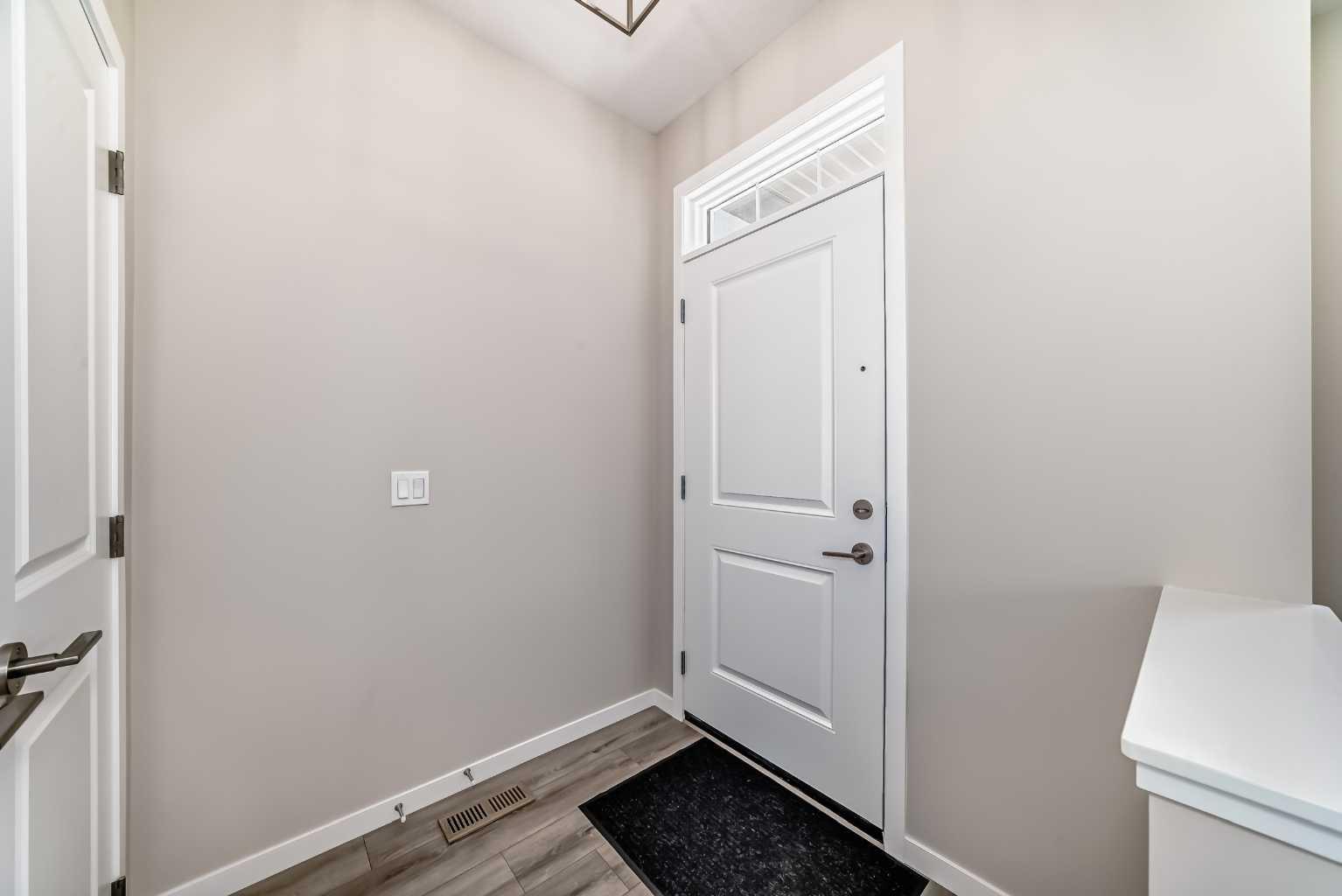 338 Ellen Park