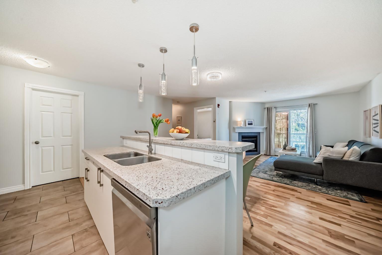 290 Shawville Way SE 212