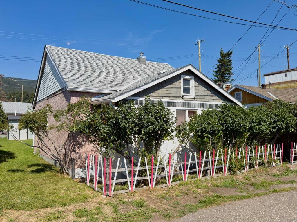 Photo of 8005 19 Avenue, Coleman, AB T0K 0M0 (MLS # A2341849)