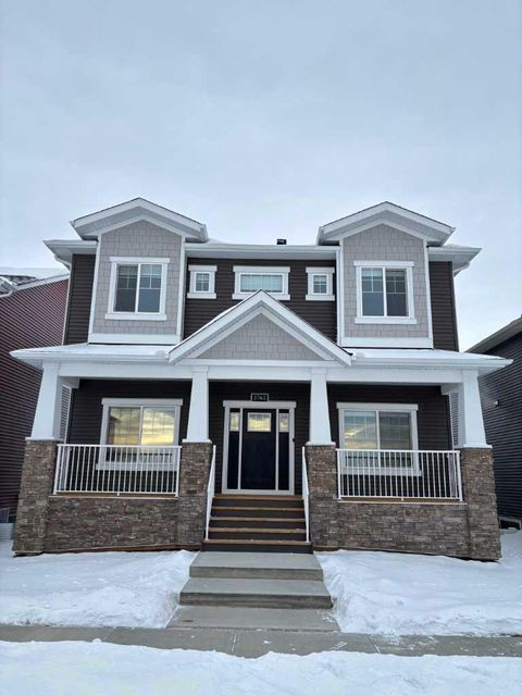 2762 Baywater Landing Airdrie AB T4B 5K5