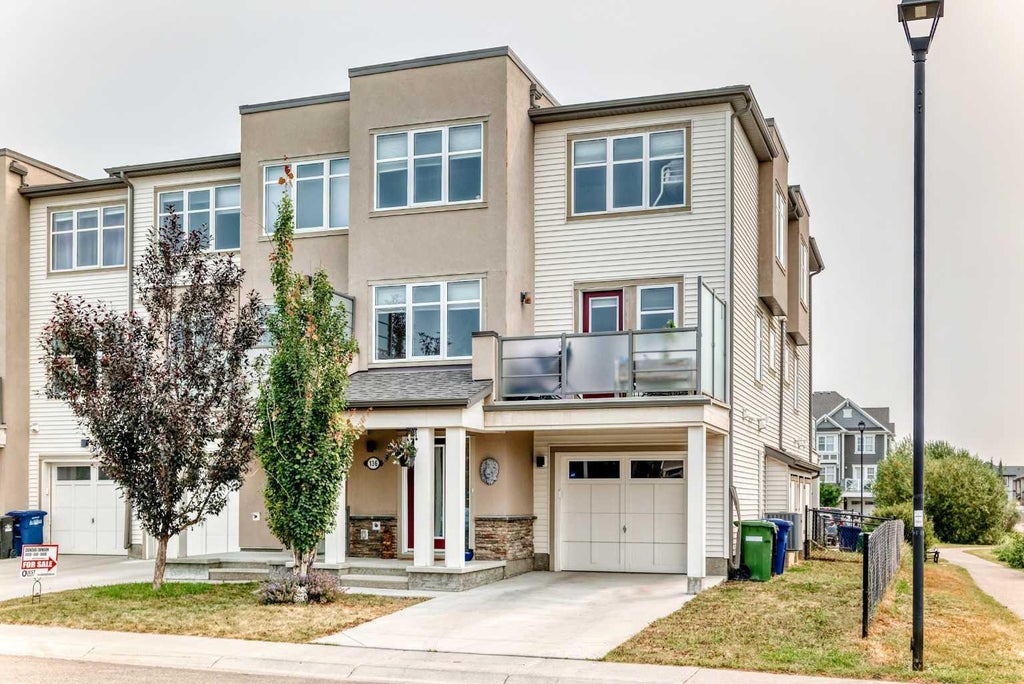 Photo of 136 Windford Grove SW, Airdrie, AB T4B 4G4 (MLS # A2336247)