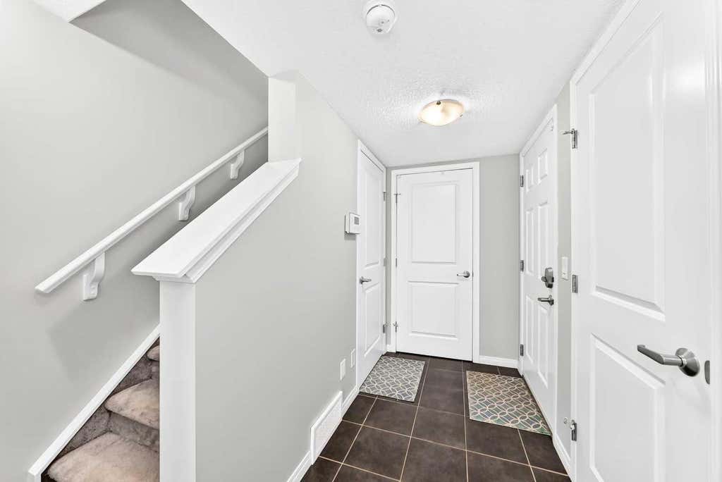 Photo of 136 Windford Grove SW, Airdrie, AB T4B 4G4 (MLS # A2336247)