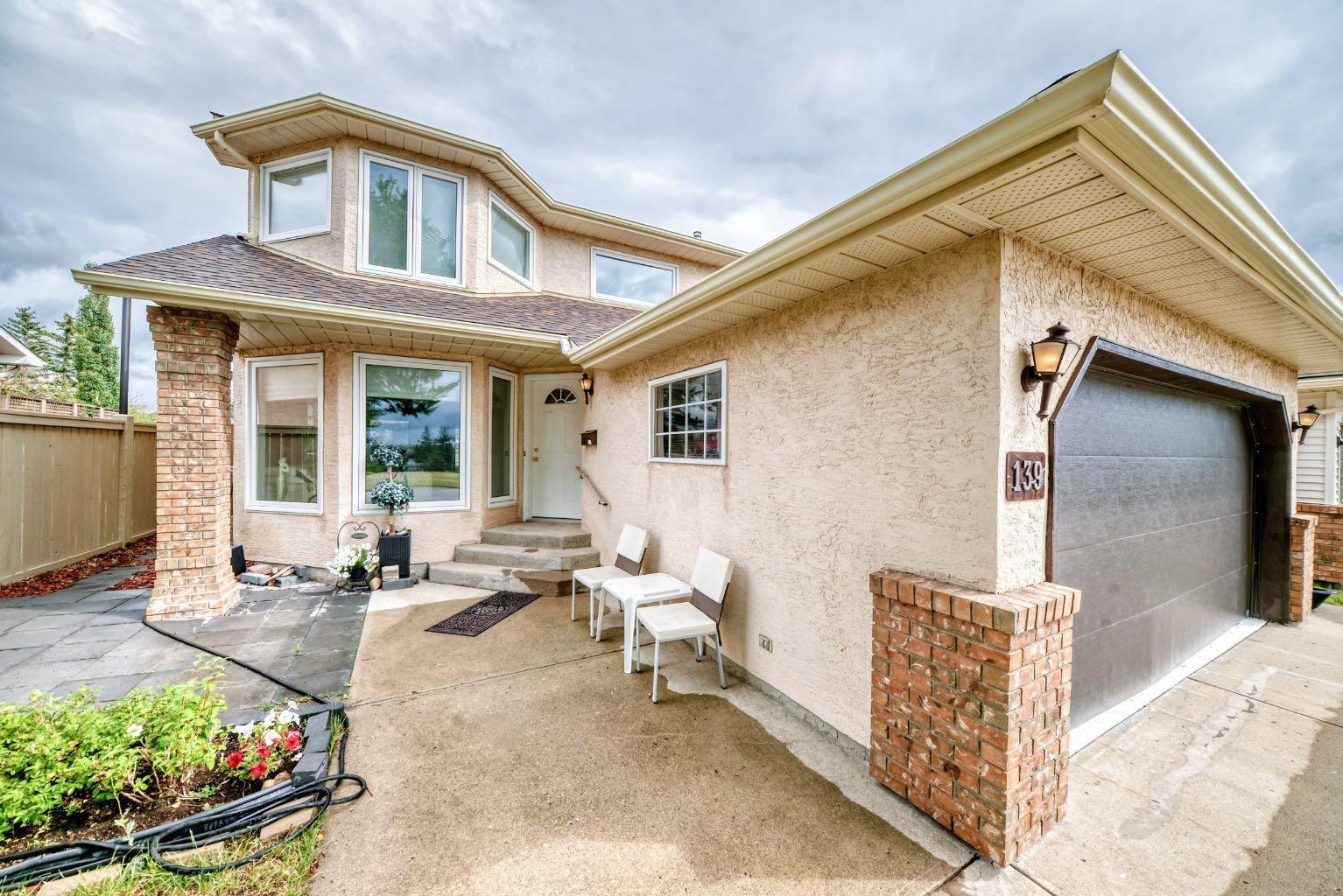 139 Hawkville Close NW