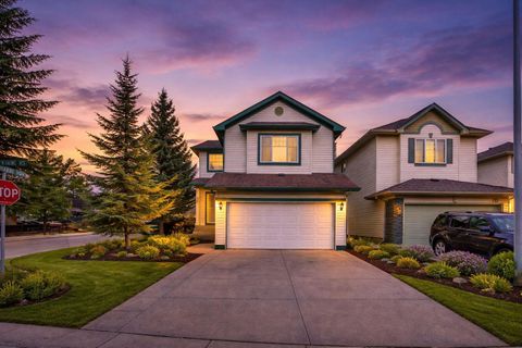 221 Tuscany Meadows Heights NW Calgary AB T3L 2L2