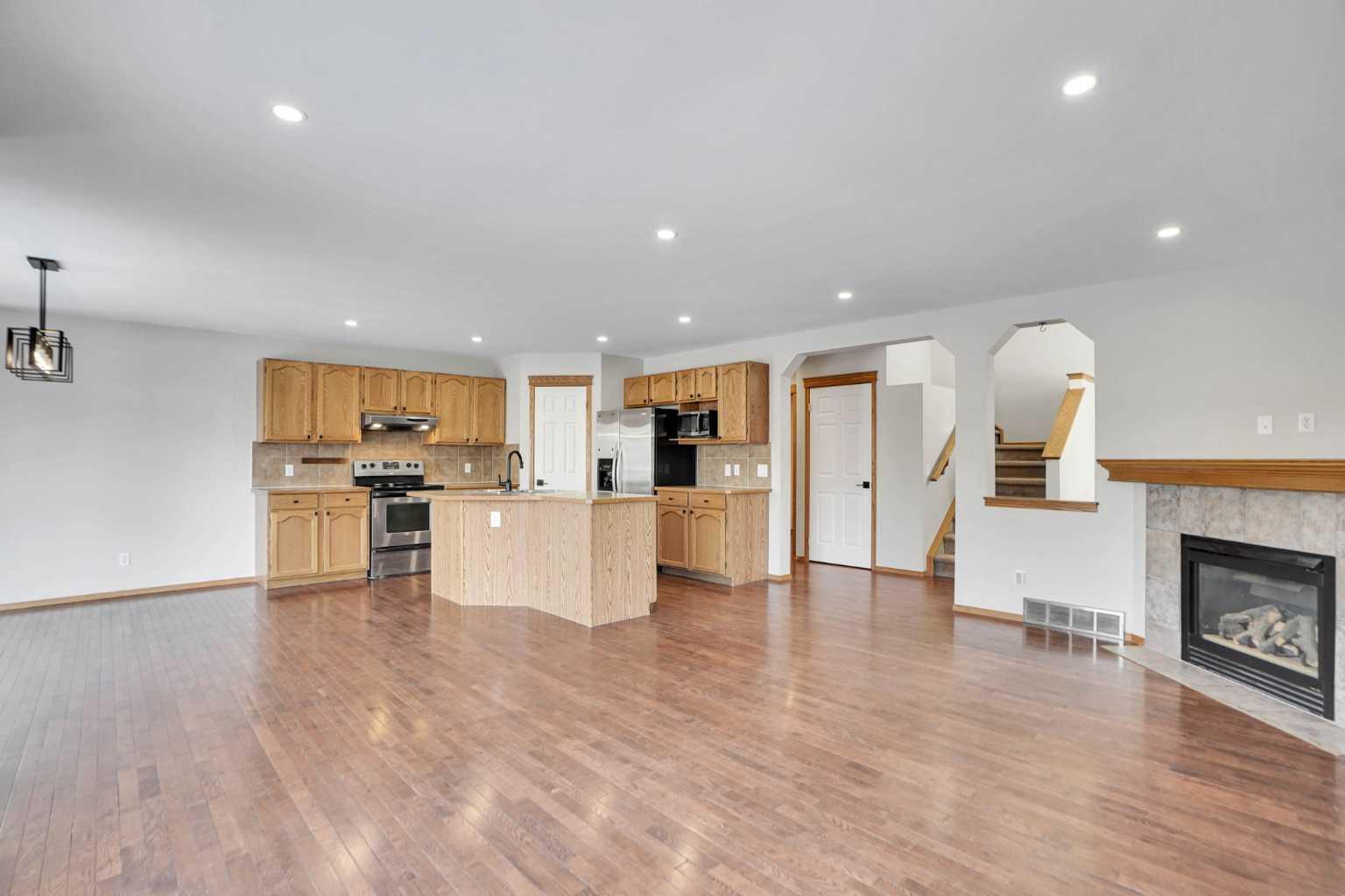 221 Tuscany Meadows Heights NW