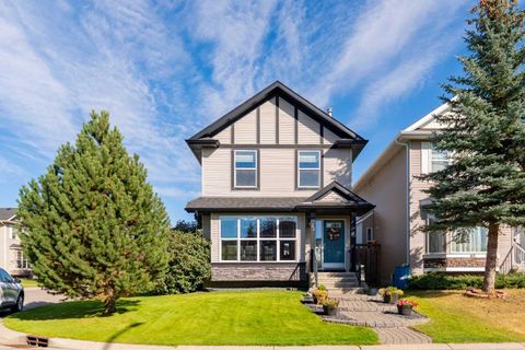 Photo of 44 Cranberry Way SE, Calgary, AB T3M 1K2 (MLS # A2273341)