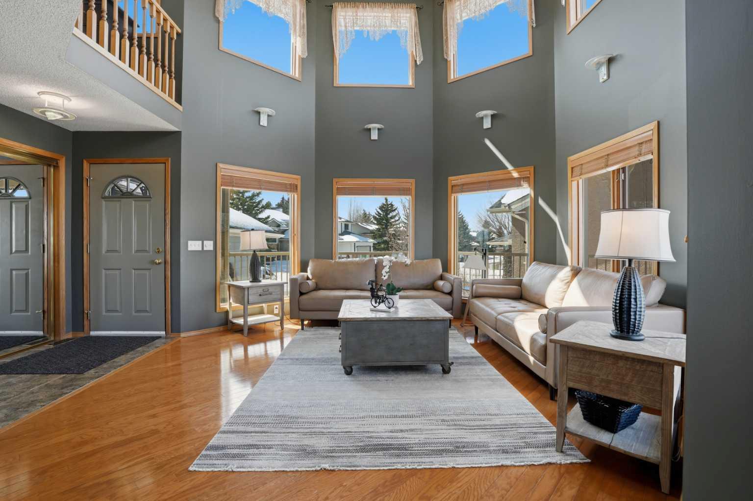 131 Edgebrook Circle NW