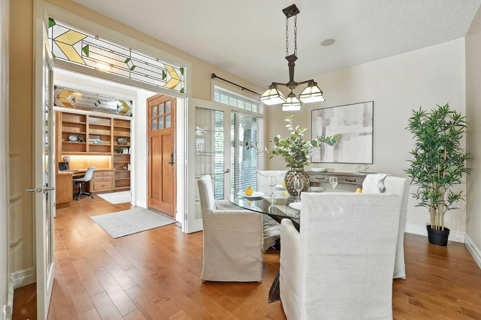307 Mt Douglas Court SE