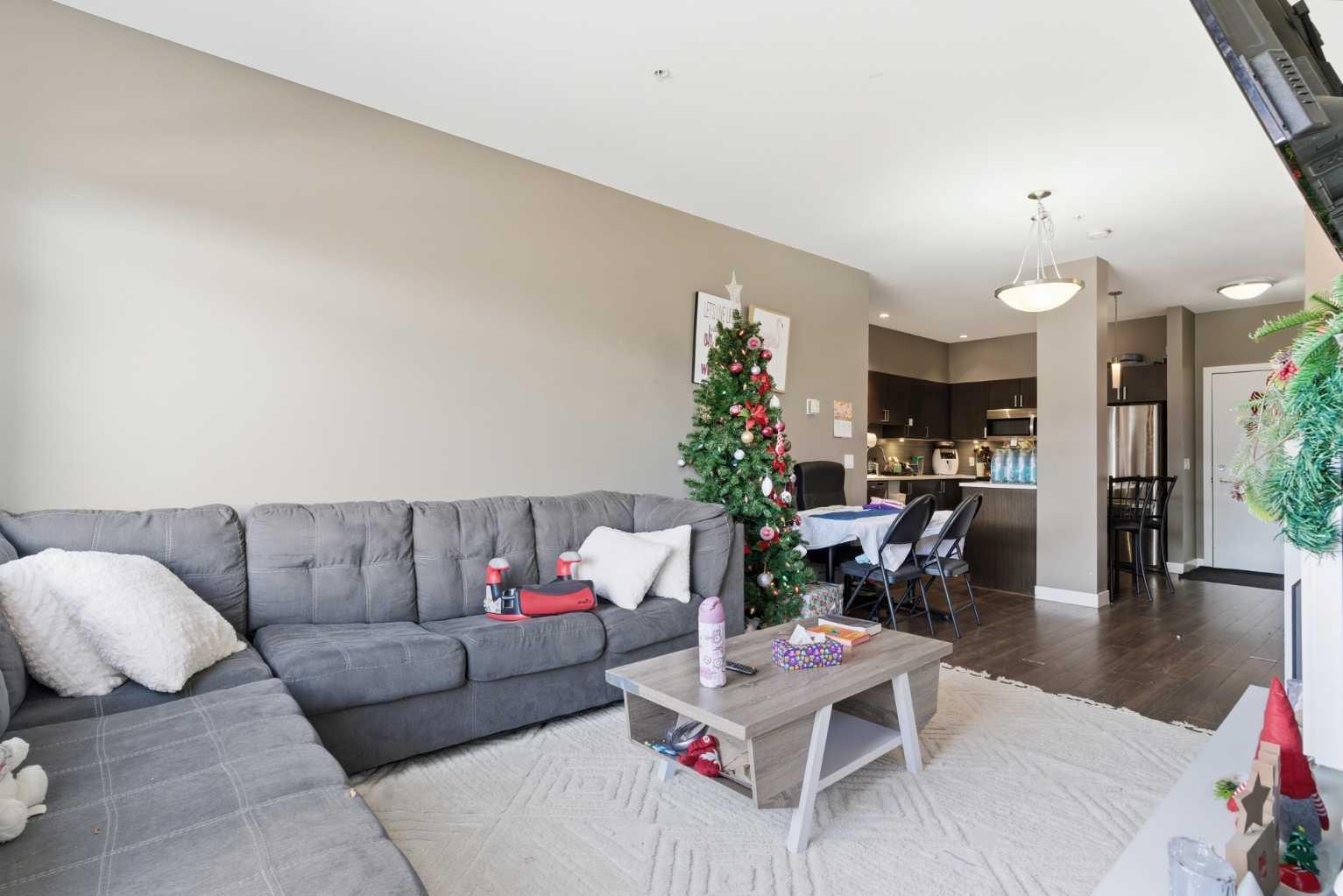 10 Auburn Bay Link SE 208