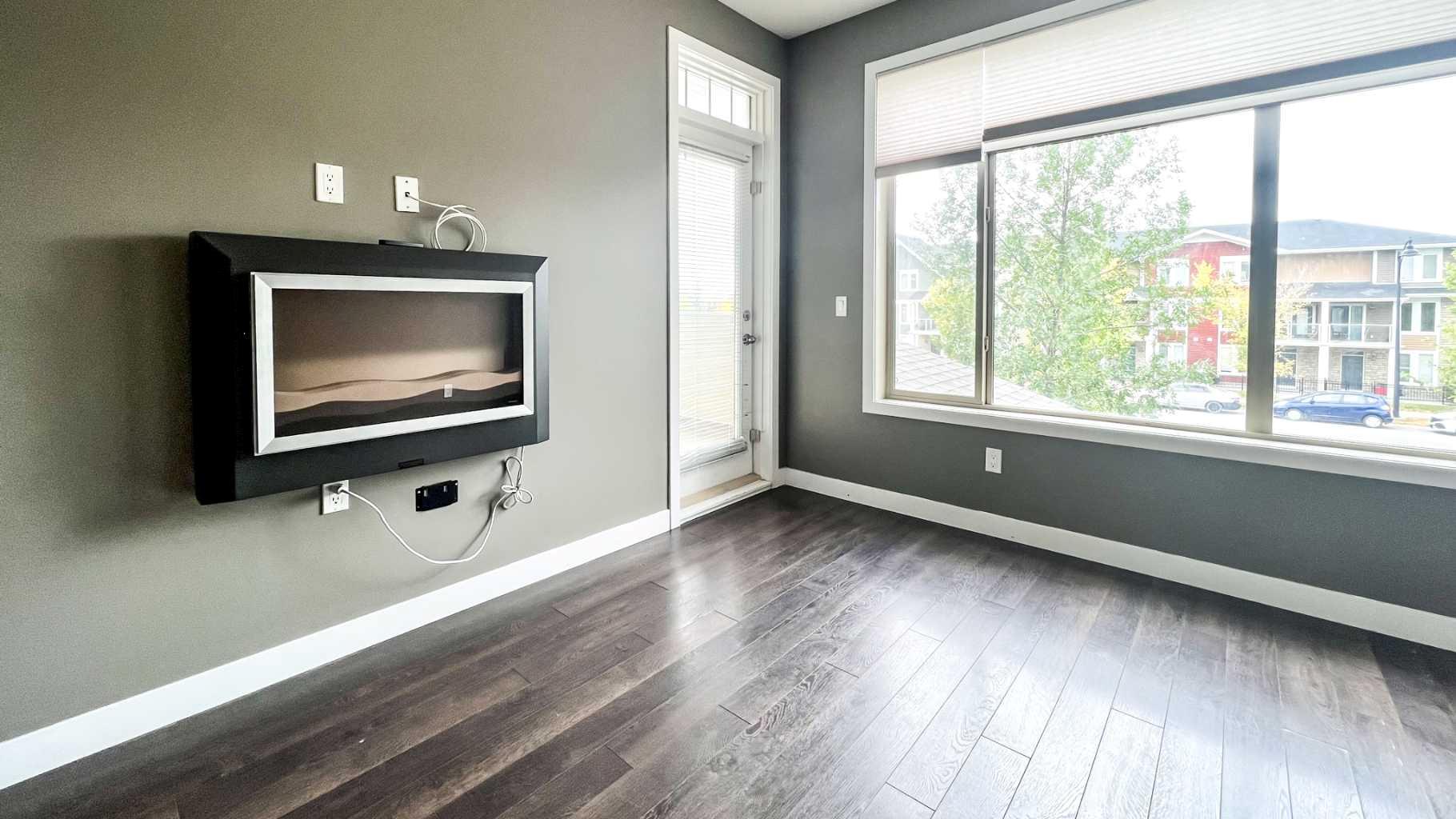 10 Auburn Bay Link SE 208