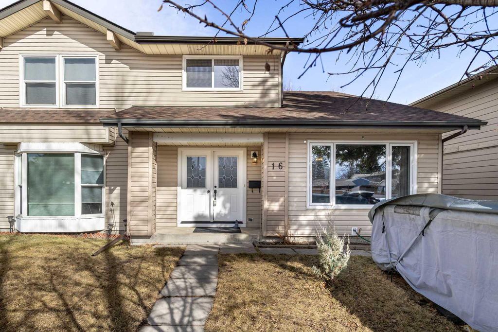 Photo of 16 Midridge Gardens SE, Calgary, AB T2X 1C3 (MLS # A2295535)
