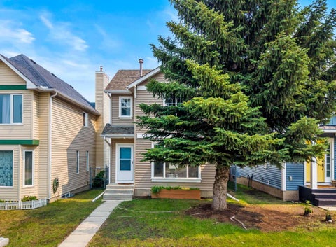 Photo of 91 Hidden Crescent NW, Calgary, AB T3A 5L4 (MLS # A2336261)