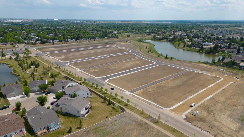 Photo of 4720 68 Street, Camrose, AB T4V 2P7 (MLS # A2019025)