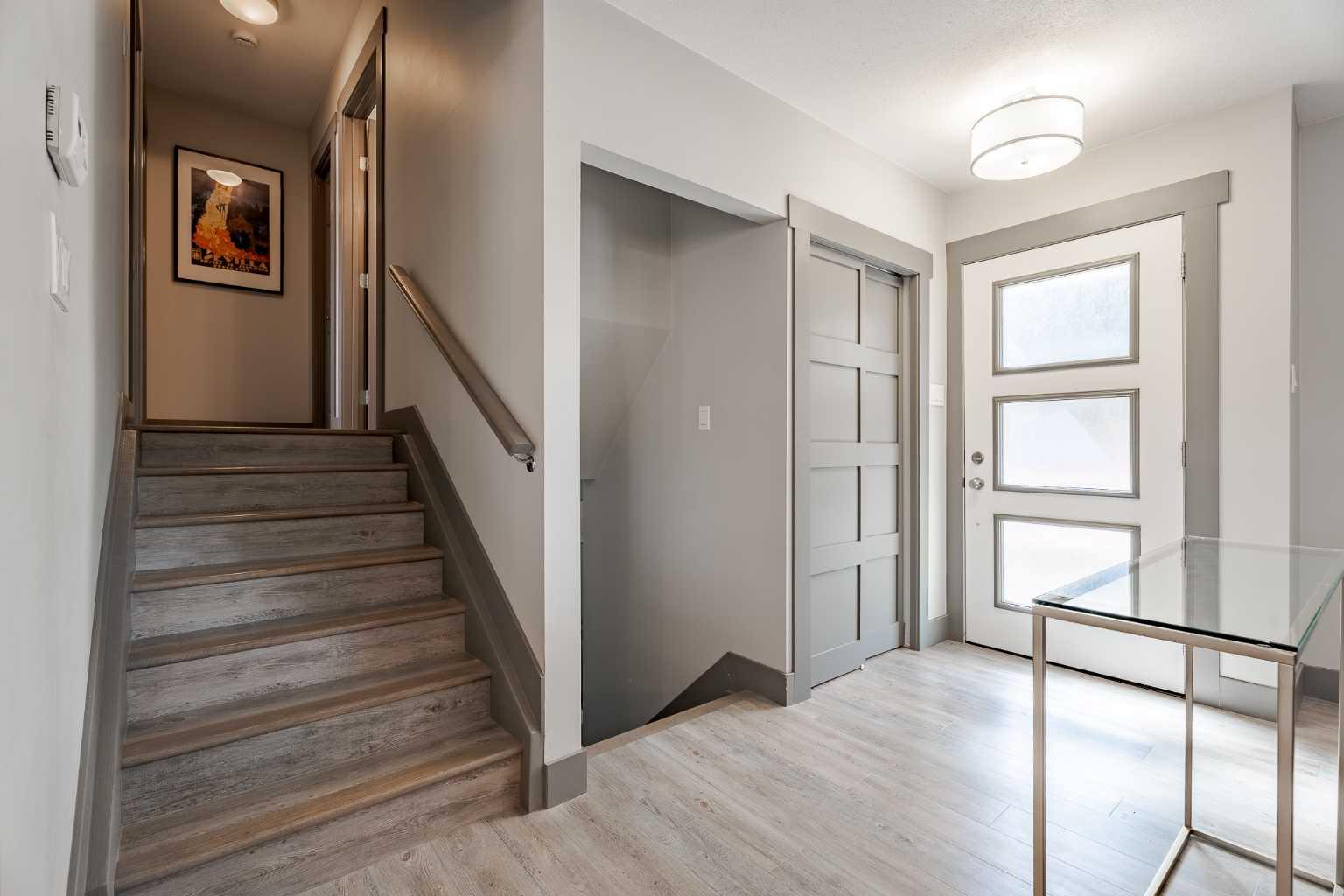 20 Harcourt Road SW