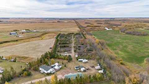 Photo of 4 Trestle Close, Rural Stettler No. 6, County of, AB T0C 2L0 (MLS # A2350268)