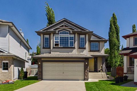 Photo of 147 Tuscany Meadows Court NW, Calgary, AB T3L 2L3 (MLS # A2329852)