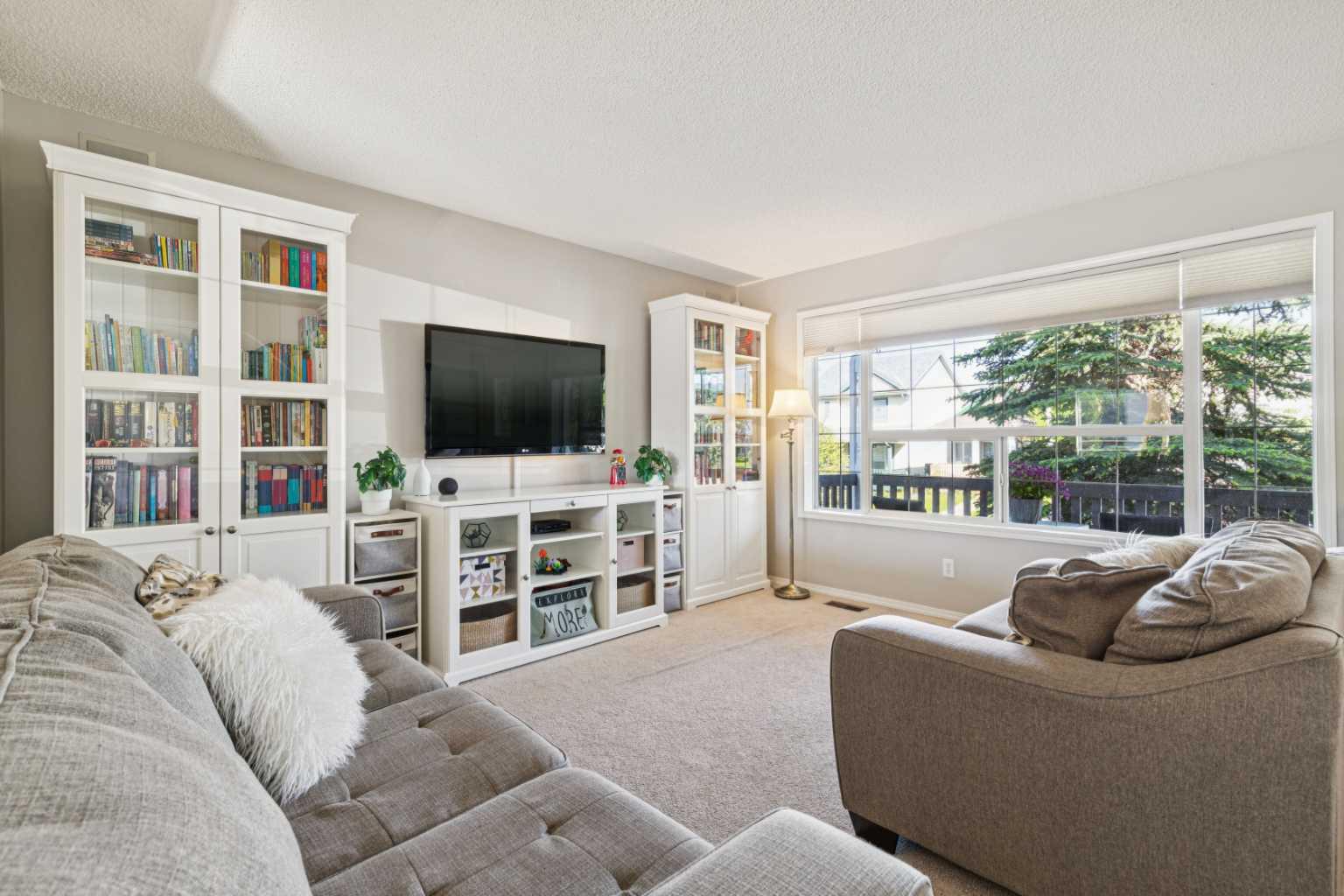 114 Bridlewood Close