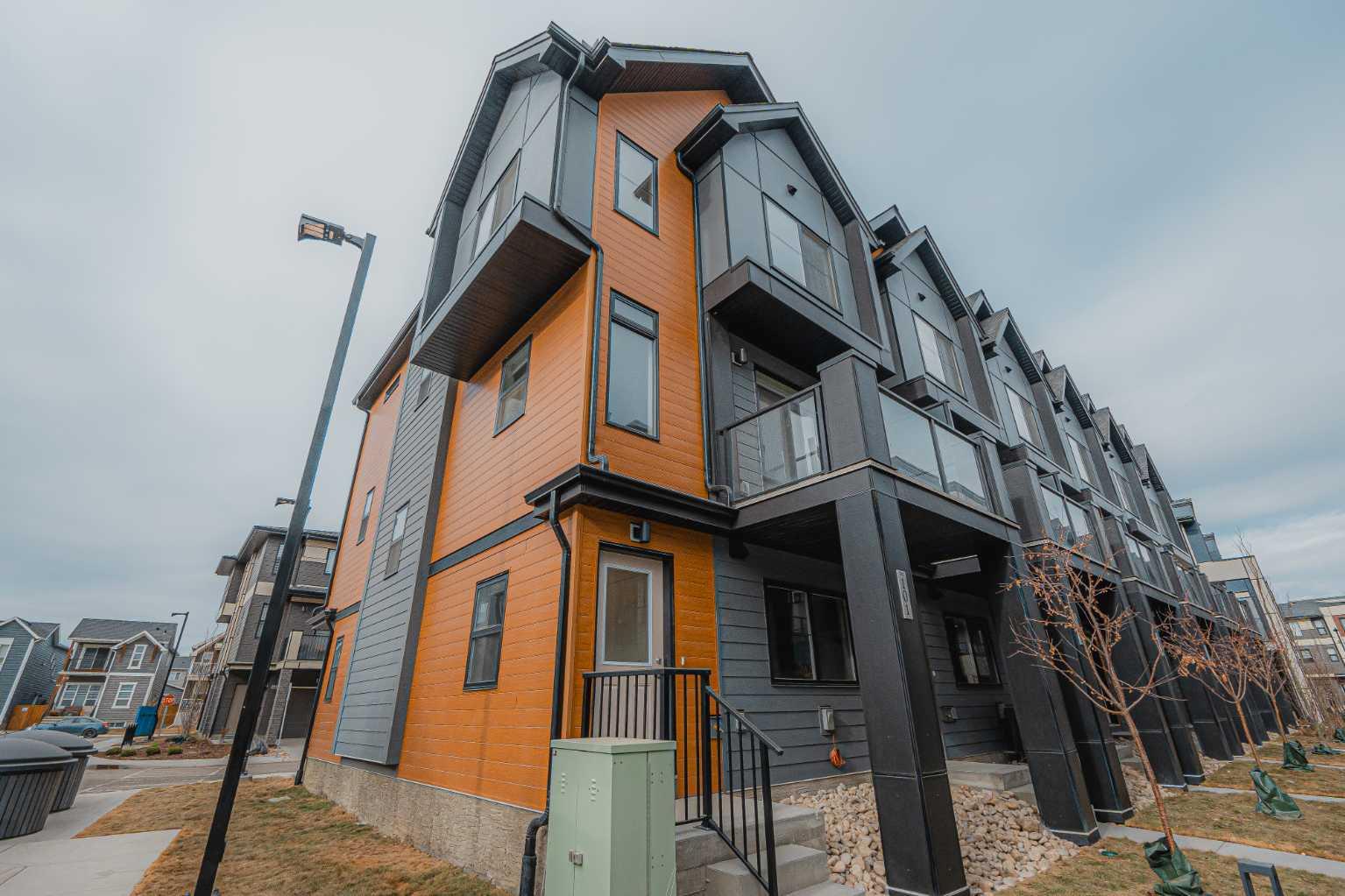 550 Seton Circle SE 101