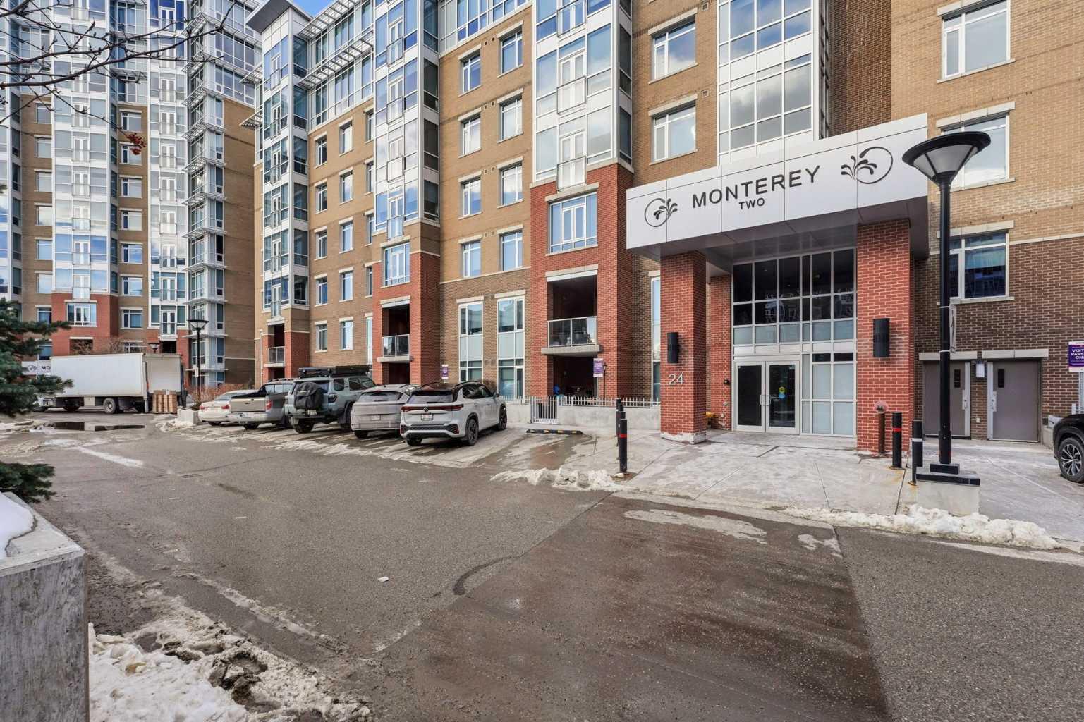 24 Varsity Estates Circle NW 705