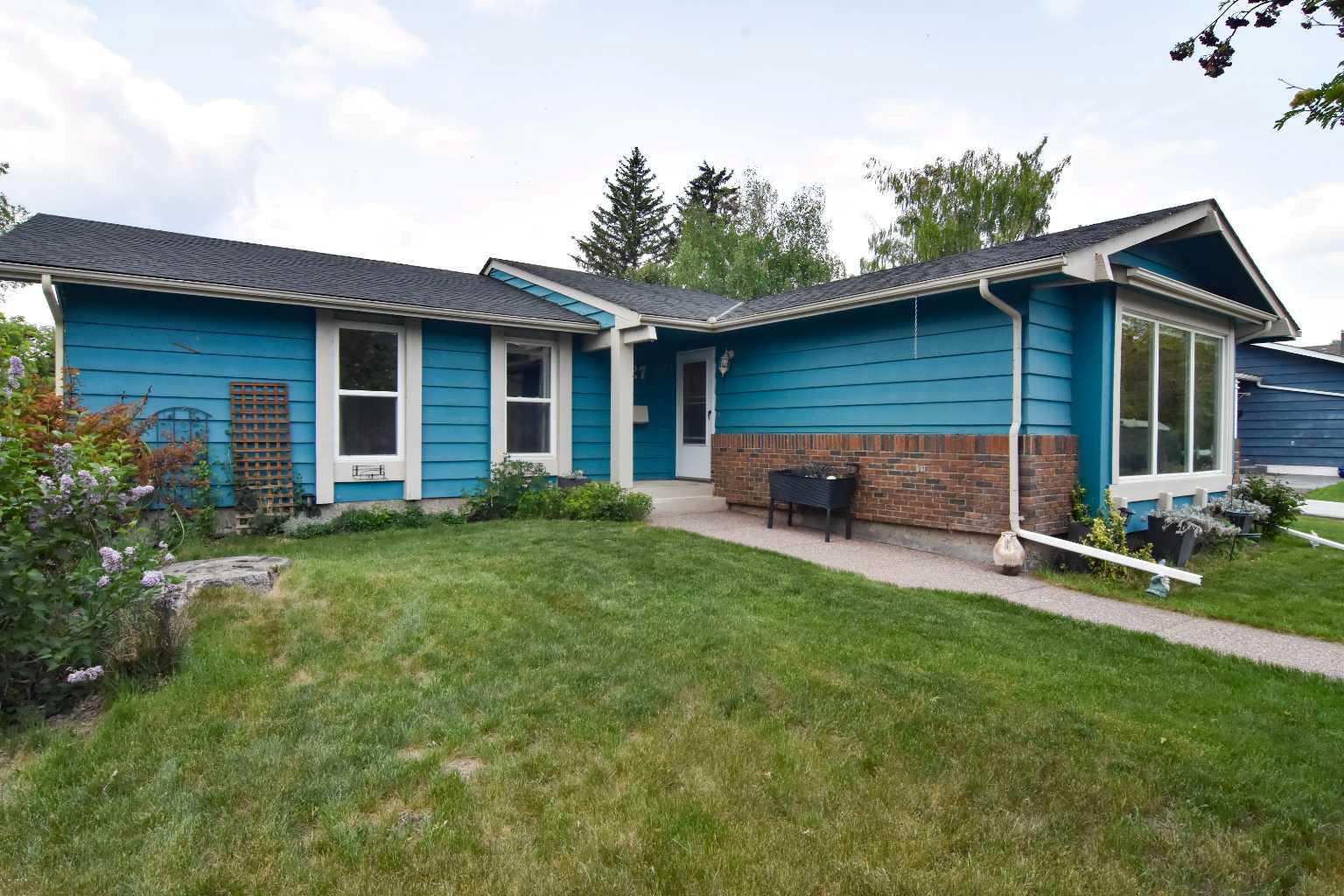 2127 Deer Side Drive SE