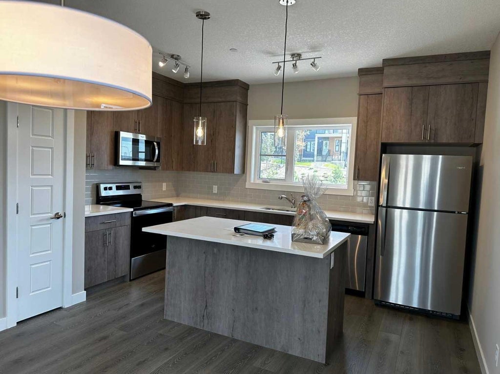 Photo of 102 livingston Common NE, Calgary, AB T3P 1K1 (MLS # A2344717)