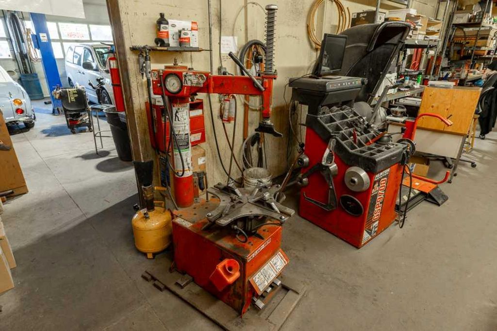 Photo of Edmonton, AB (MLS # A2294853)