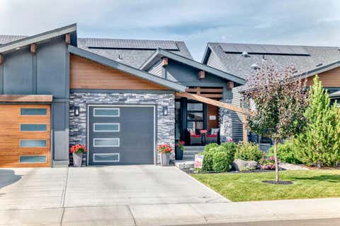 Photo of 55 Riviera Court, Cochrane, AB T4C 2V8 (MLS # A2334860)