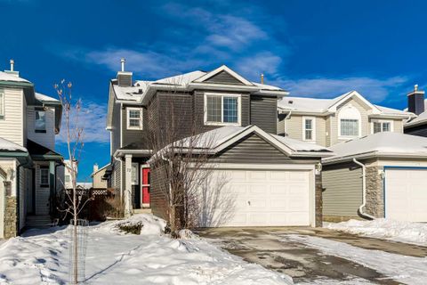72 Saddleback Way NE Calgary AB T3J 4K5