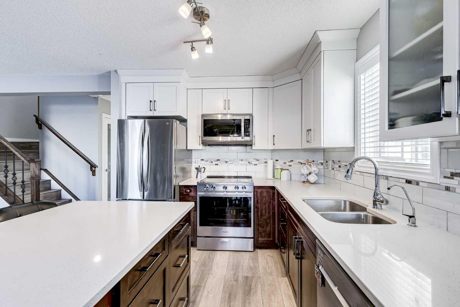 72 Saddleback Way NE