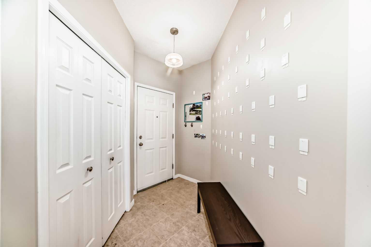 628 56 Avenue SW 106