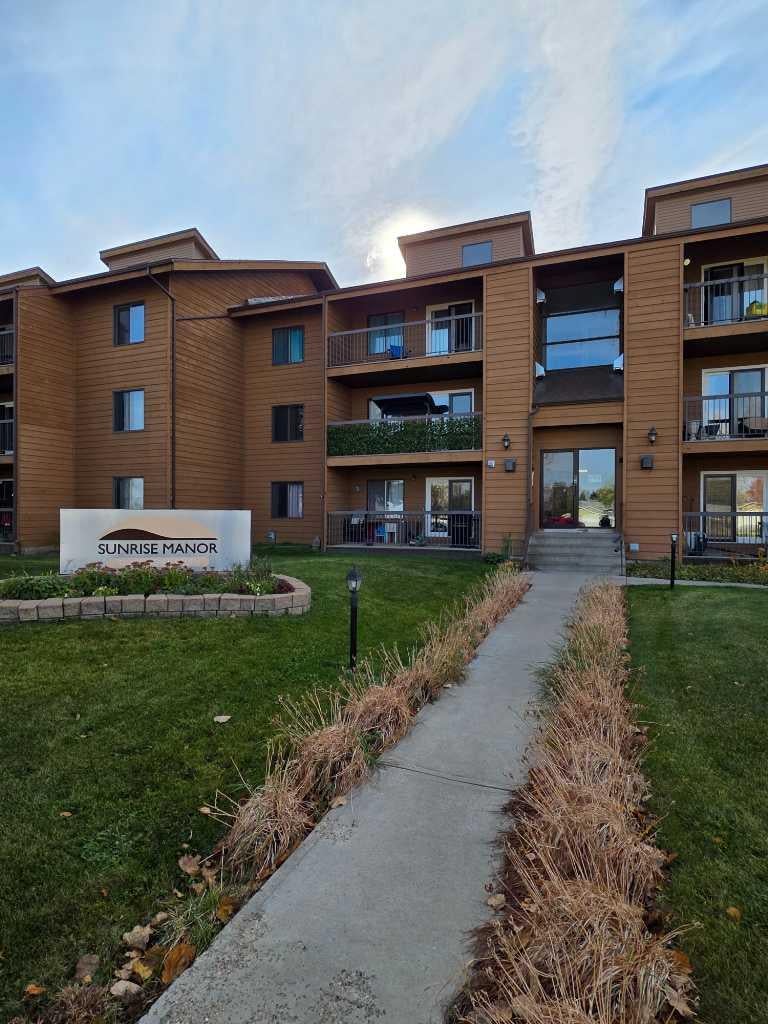Photo of 4210 20 Avenue S #204, Lethbridge, AB T1K 4X9 (MLS # A2354390)